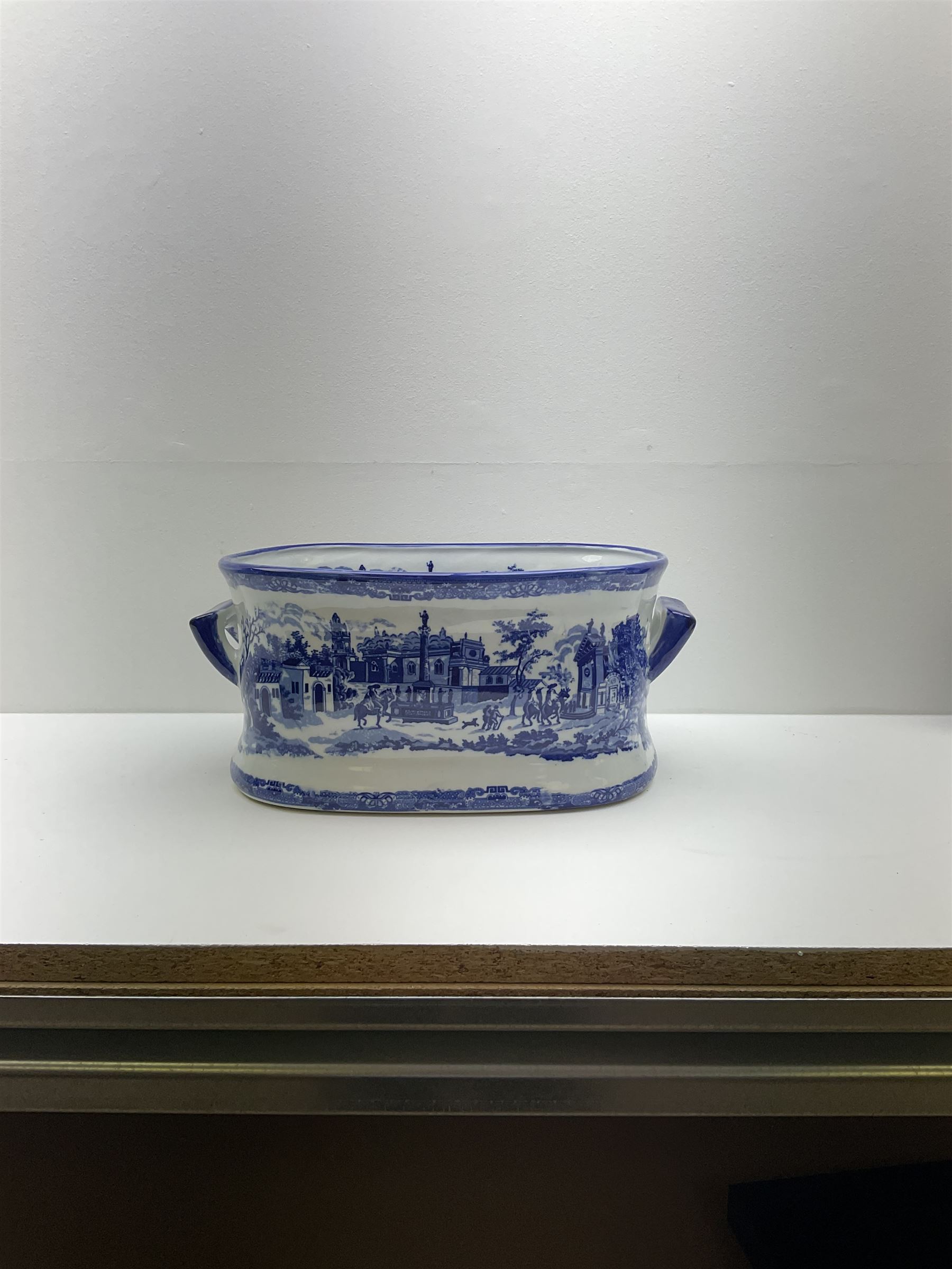 Victorian style, blue and white transfer printed footbath, decorated with town scene and with twin carry handles, L48cm