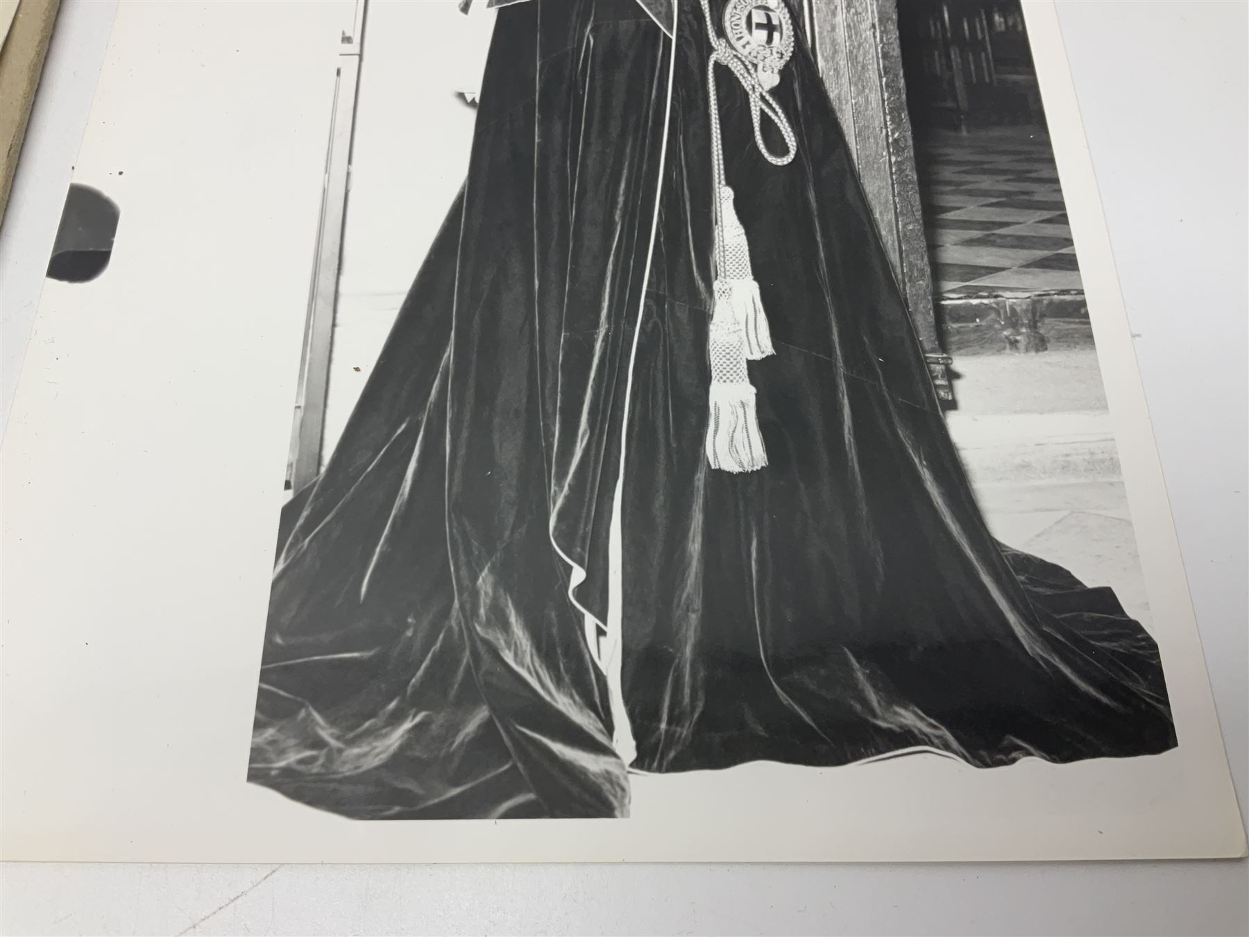 George VI Knight of the Garter cloth beret insignia with pin back and photograph of the Knight's Robes; Edmund Fellowes book on The Knights of the Garter 1348-1939; together with EIIR civilian OBE certificate to Jeffery Stanford Agate with facsimile signatures of Elizabeth II and Prince Philip