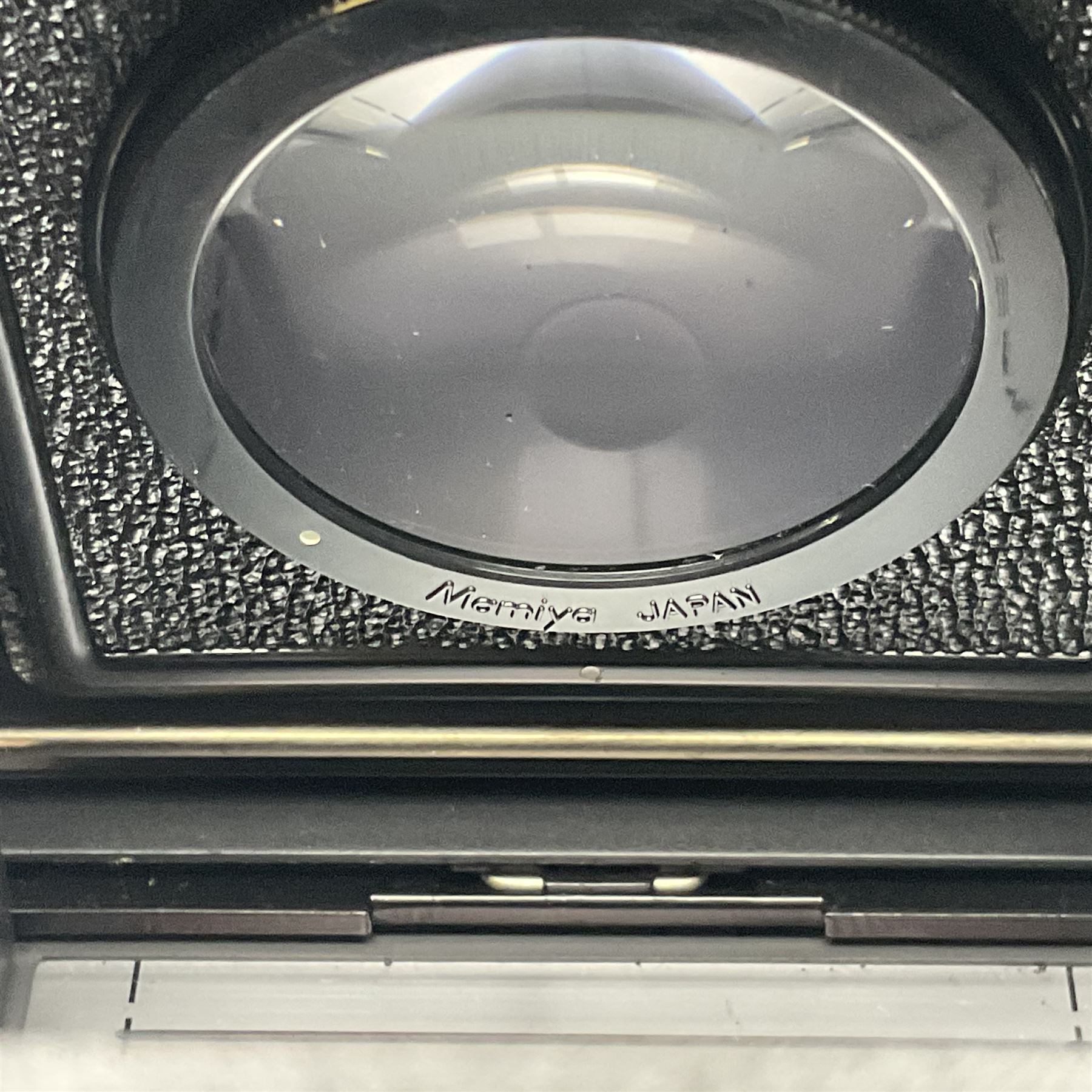 Mamiya RB67 Pro-S camera body, serial no. C559634, with 'Mamiya - Sekor C 1:3.8 f=90mm' lens, serial no. 75999, Mamiya RB 6x8 Pro-S 120 Roll Film Holder and Mamiya Polaroid back holder, with carry case and original boxes 