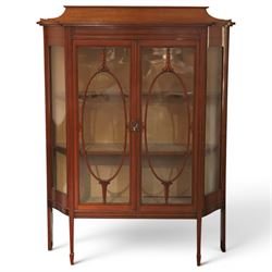 Edwardian satinwood display cabinet, satinwood crossbanded top, with central astragal glaz...