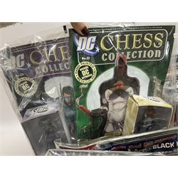 Eaglemoss DC Chess Collection - thirty=-two magazines with models each as issued in unopened plastic bags (32)