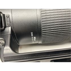 Nikon ED 'AF-S Nikkor 200-400mm 1:4G' lens, serial no 300970, with case