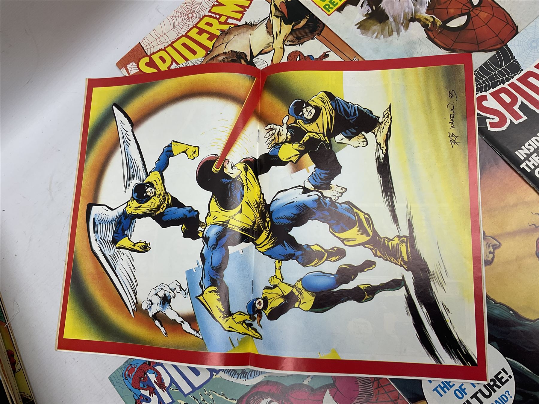 Spider-Man comics (1982-1985) nos 500-527, 529-535, 537-552, 579-602, 604-614, 620-626, and 628-631 (97)