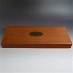 Royal Society for The Protection of Birds silver spoon collection, twelve spoons each inset with a silver-gilt bird cameo, hallmarked John Pinches Ltd, London 1975, in wooden presentation case with certificate of authenticity