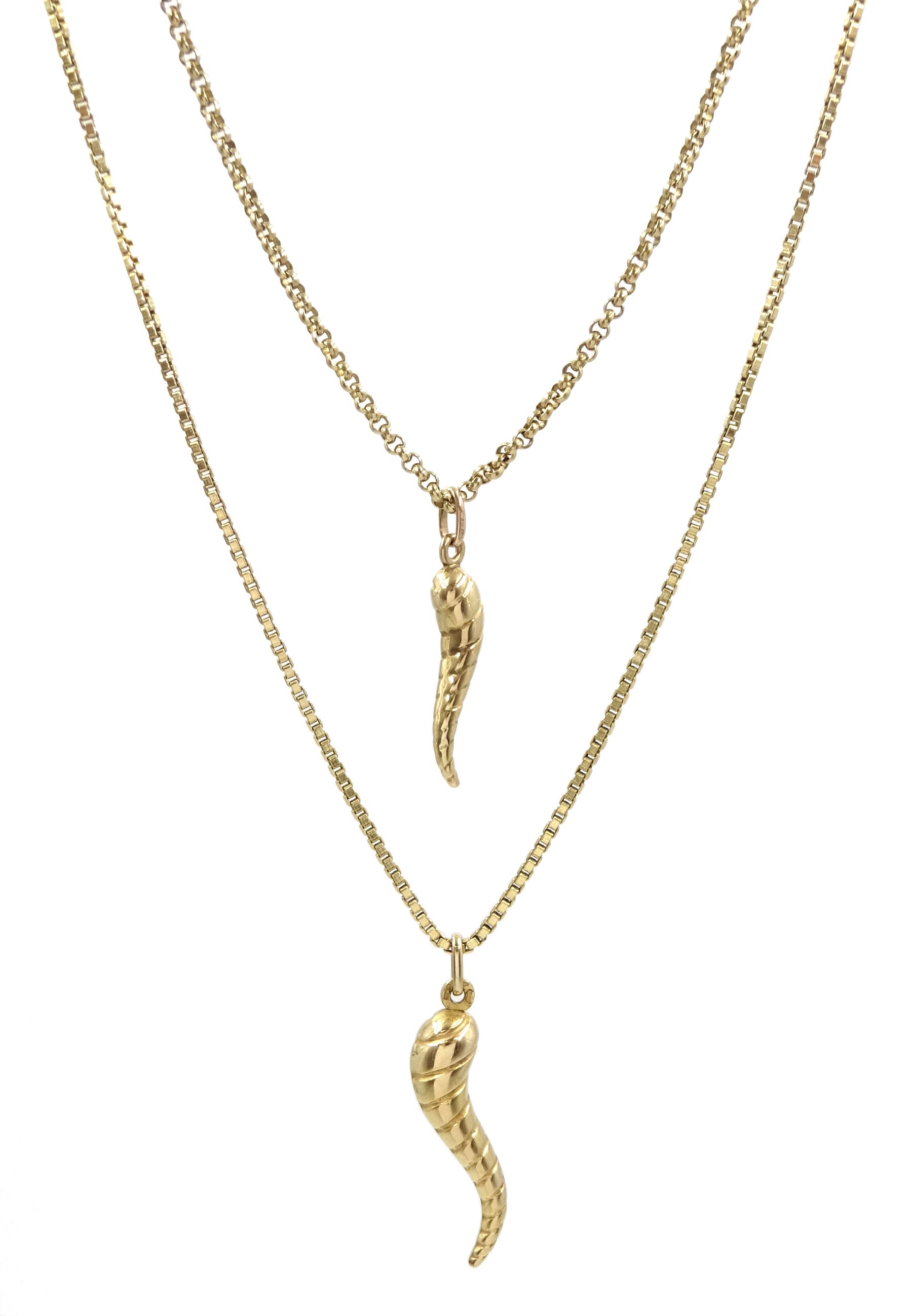 Two 9ct gold Cornicello pendant necklaces