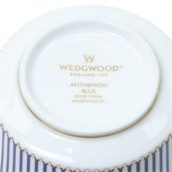 Wedgwood Anthemion Blue pattern tea service richly decorated in blue and gilt with palmette and colonnade forms comprising six cups and saucers, six plates, tea pot, milk jug and sugar box and cover