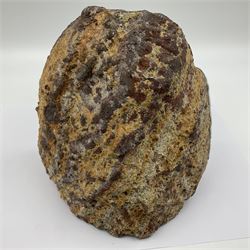 Pair of Dugway geode, natural edged bookends, in purple tones, H16cm 