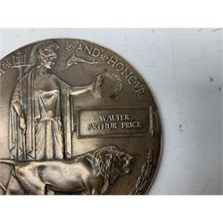 WWI bronze death plaque - Walter Arthur Price