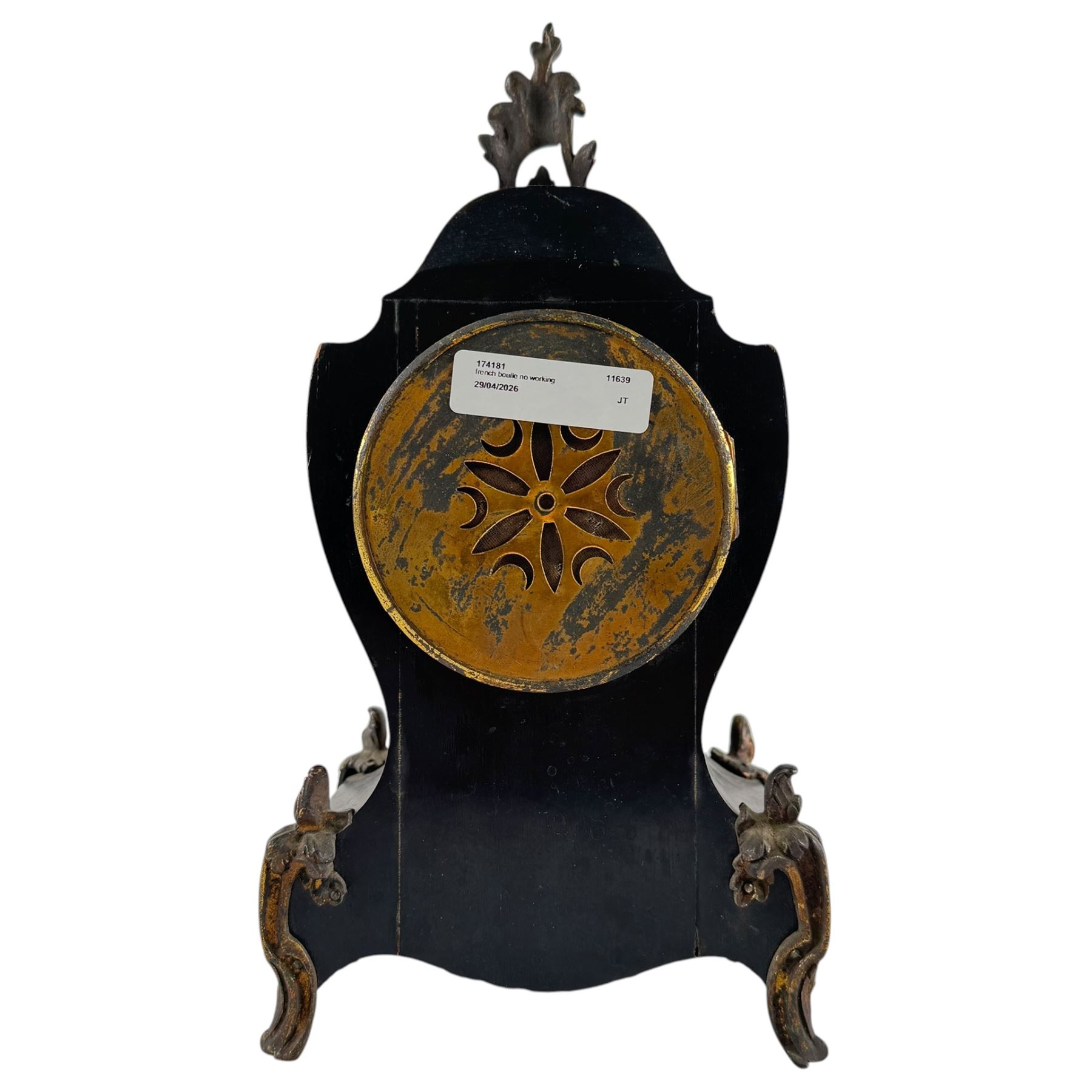 19th century French Boulle cartouche shaped mantel clock, H31cm
