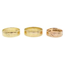 Victorian rose gold wedding band, Birmingham 1900 and two later yellow gold bands, all hallmarked 9ct