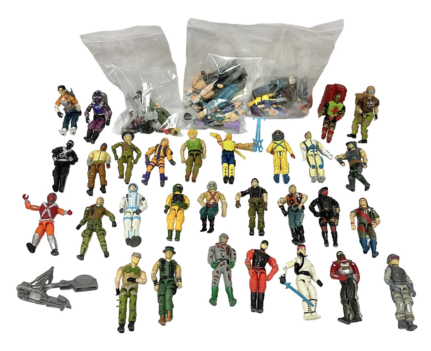 Group of twenty nine G.I.Joe 1980s mini figures, along with further unassociated miniature figures and accessories 
