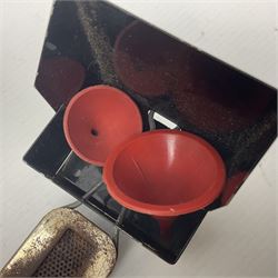 Mamod TE1A live steam traction engine with burner, scuttle and steering rod; boxed