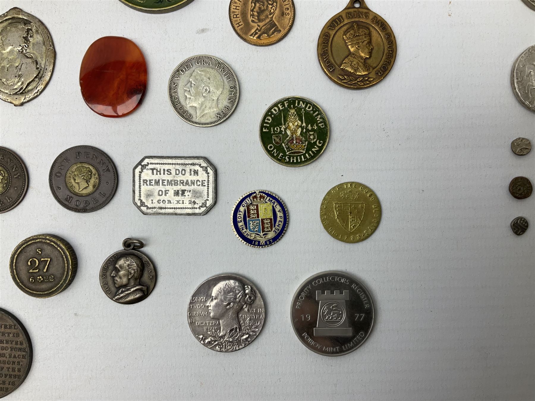 Para-numismatic and miscellaneous items, including enamelled coins, coin weights, model/toy coinage, gaming token, Indian temple tokens etc