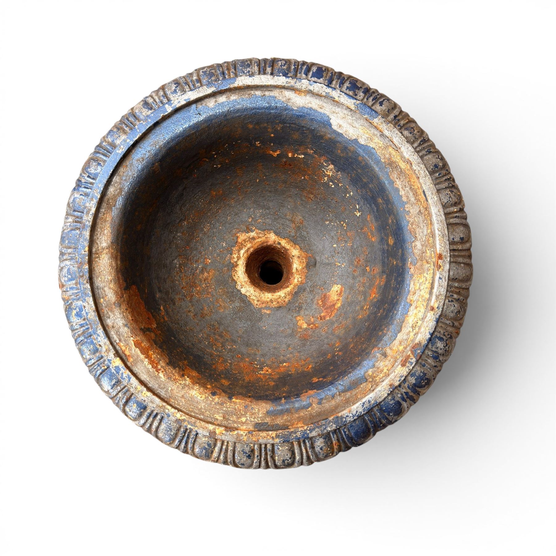 Small ornate painted 19th-century Meadow Foundry cast iron centrepiece urn, with wide, scalloped bowl rim decorated with a repeating egg and dart decoration, supported on a slender fluted pedestal with raised quatrefoil design on an octagonal plinth base  