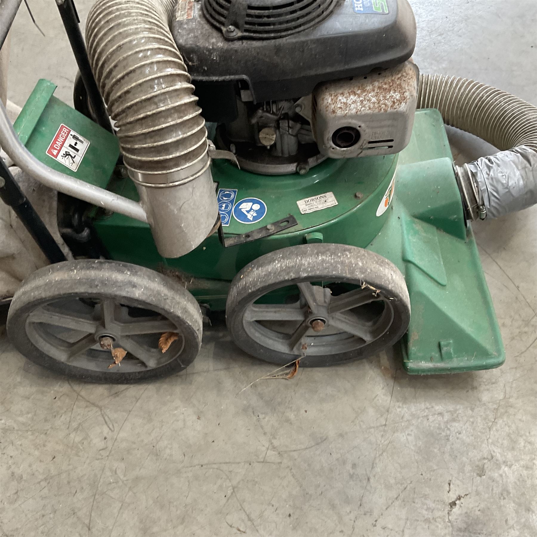 Billy Goat Prp Lawn Vacuum with Honda GVC160 5.5 engine