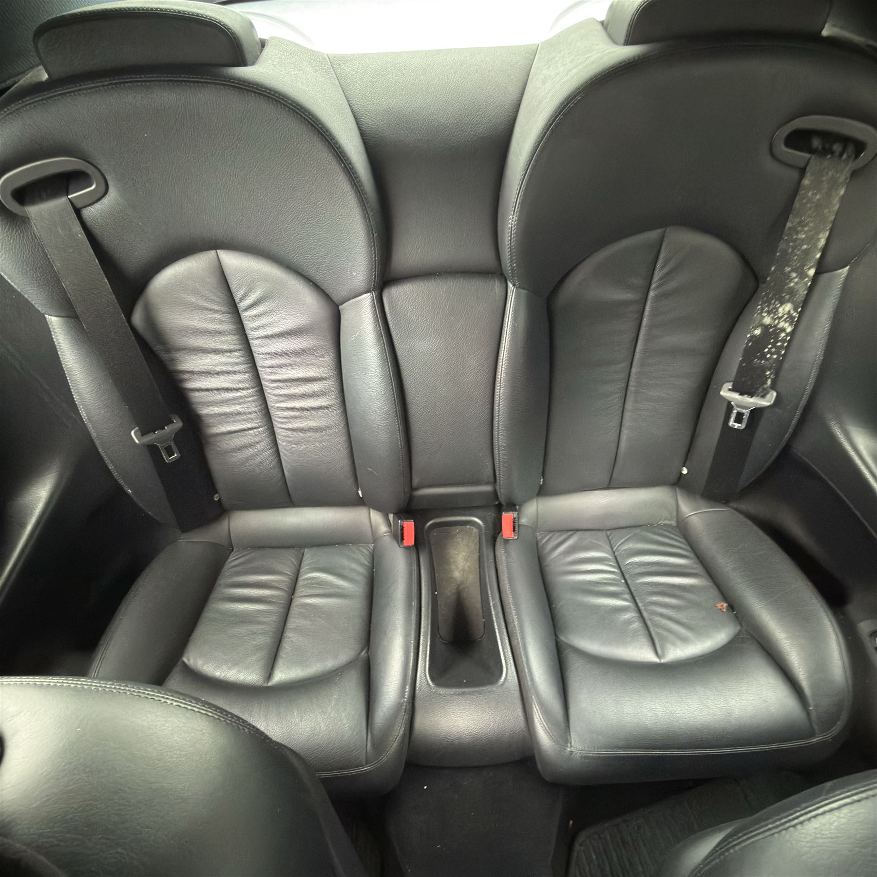 Mercedes-Benz CLK Cabriolet 280 Avantgarde, 3 Litre petrol, automatic, 2006, 2dr, 74500 Miles, convertible, silver, (C10 BJM)