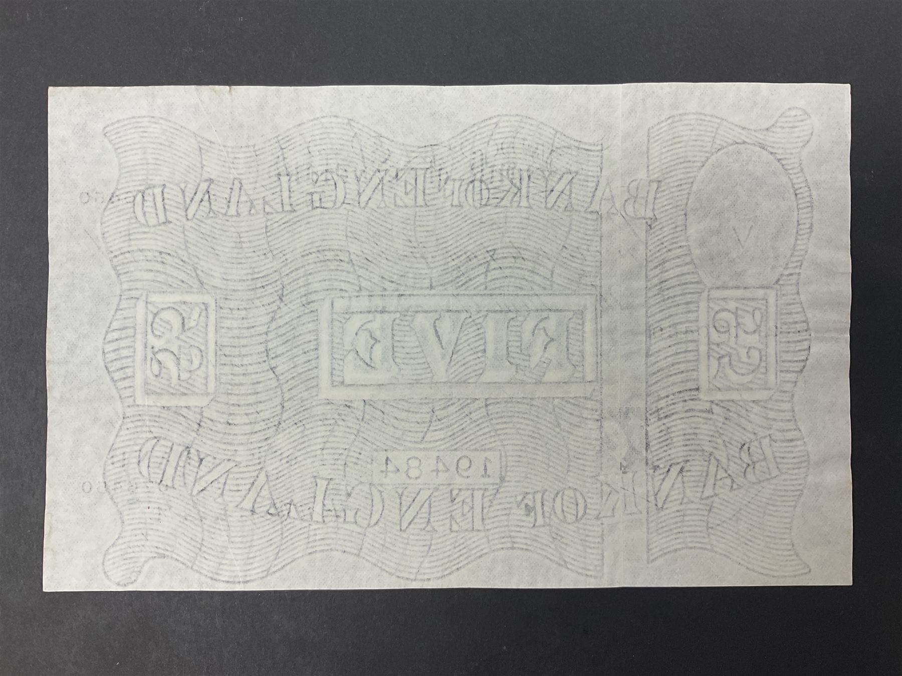 Bank of England Peppiatt white five pound banknote, April 3rd 1947 ‘L82 076450’