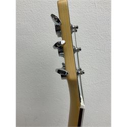 SG Junior Music Drive C19905 electric guitar serial no.911120 L99cm