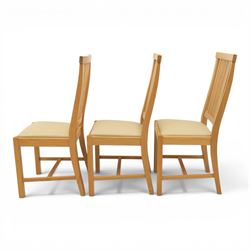 Contemporary oak dining extending table and set of six chairs, with additional leaf  extending to 182cm, chairs with cream upholstered seat