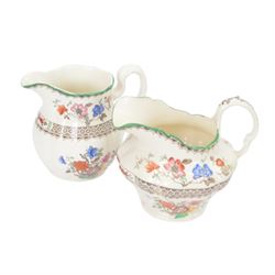 Copeland Spode Chinese Rose pattern extensive tea and dinner service, including eighteen dinner plates, twenty two desert plates, twenty cups and saucers, teapot, coffee pot, platters etc  