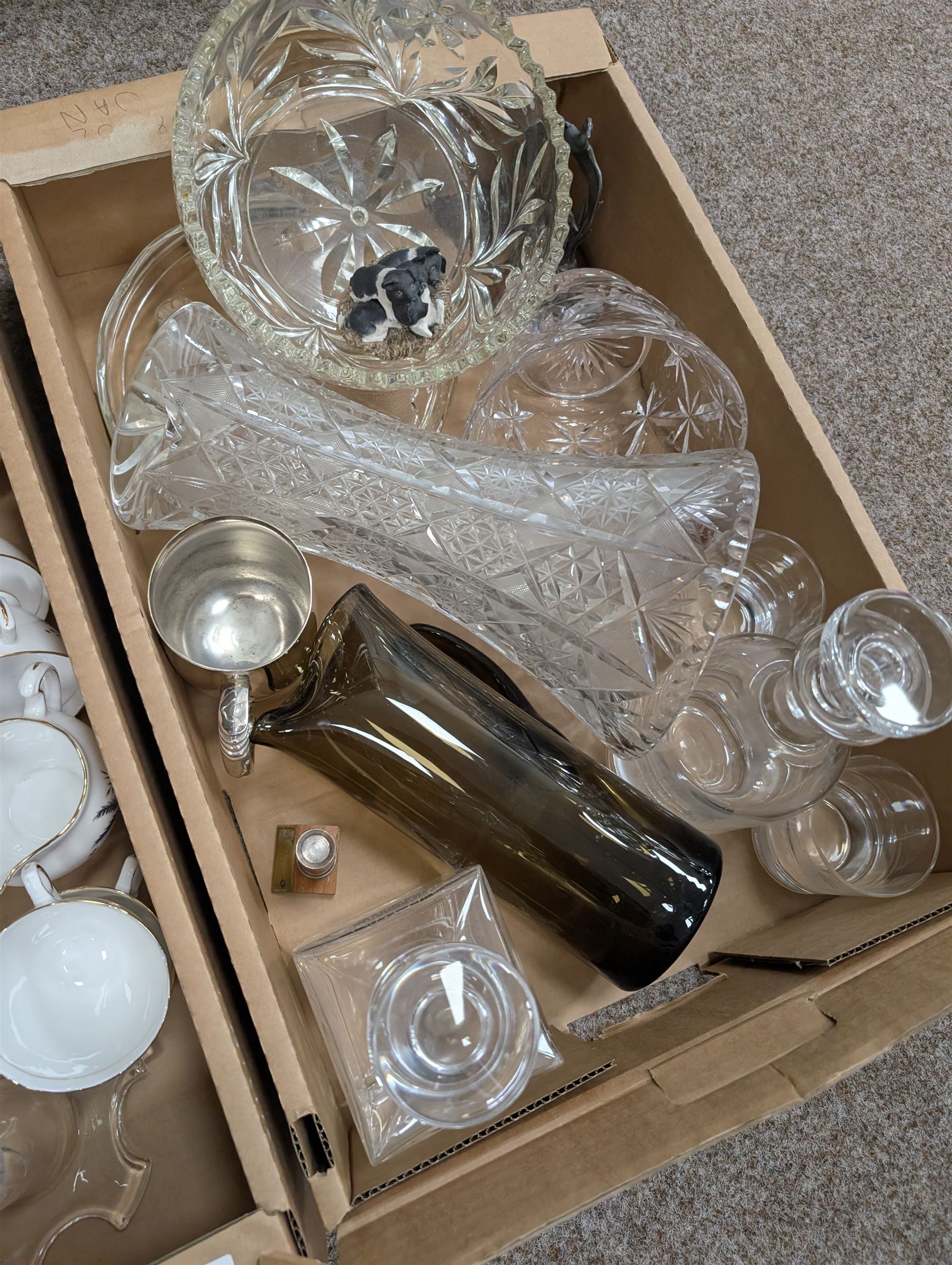 Colclough part tea service and other ceramics and glassware 