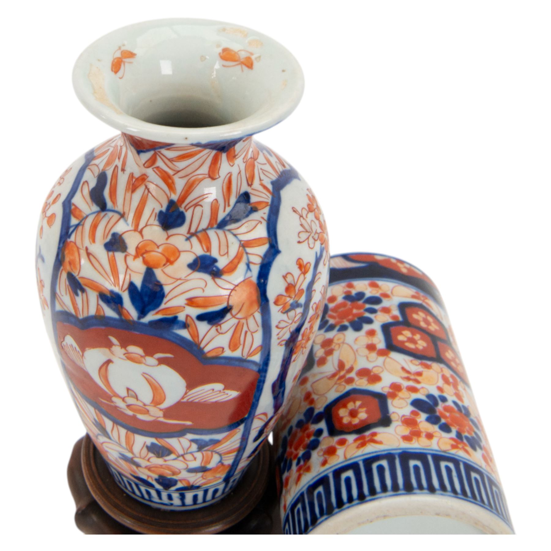 Chinese cylindrical crackle ware vase, decorated birds and peonies, together with imari brush pot, and vase, cylindrical vase H26cm