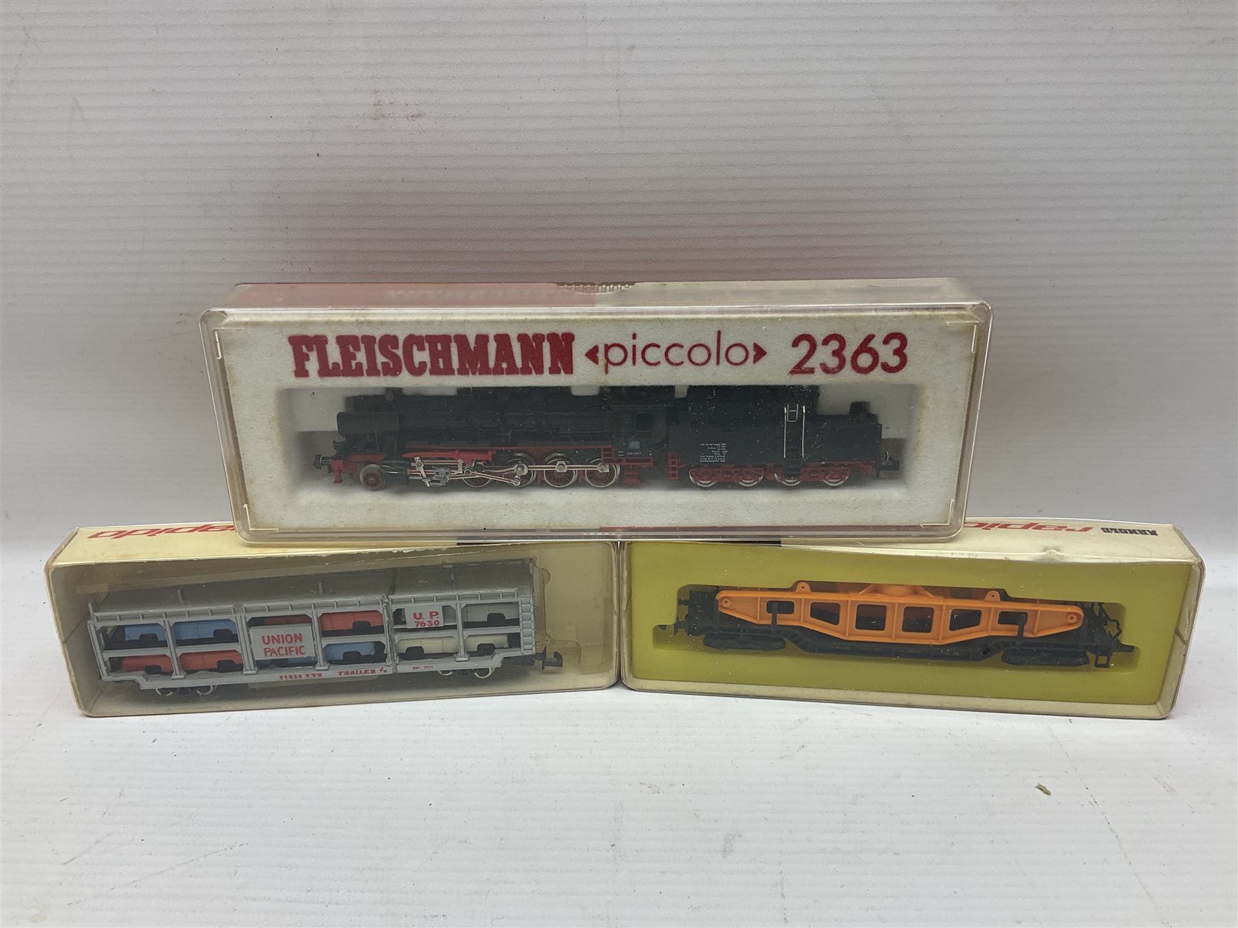Fleischmann piccolo 2363 Nゲージ 蒸気機関車 Fleischmann Piccolo 2363 N Scale Steam Locomotive – German BR