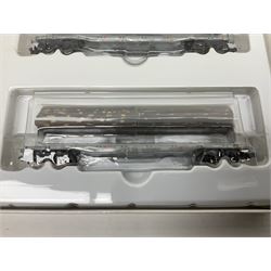 Trix Minitrix 'N' gauge - No.11612 SETG Lumber Transport Train; boxed