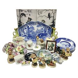  Copeland Spode Italian pattern dish, together with five hummel figures, Royal Worcester trinket dish and other ceramics 