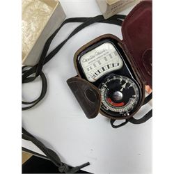 Bolex H8 Reflex 8mm cine camera with handgrip and turret for interchangeable lenses, KERN macro-switar 1:1,4 f=36mm H8 RX lens, KERN macro-switar 1:1,3 f=12,5mm H8 RX lens, KERN macro-switar 1:1,6 f=5,5mm H8 RX lens, KERN MACRO-YVAR 1:3,3 f=150mm lens 