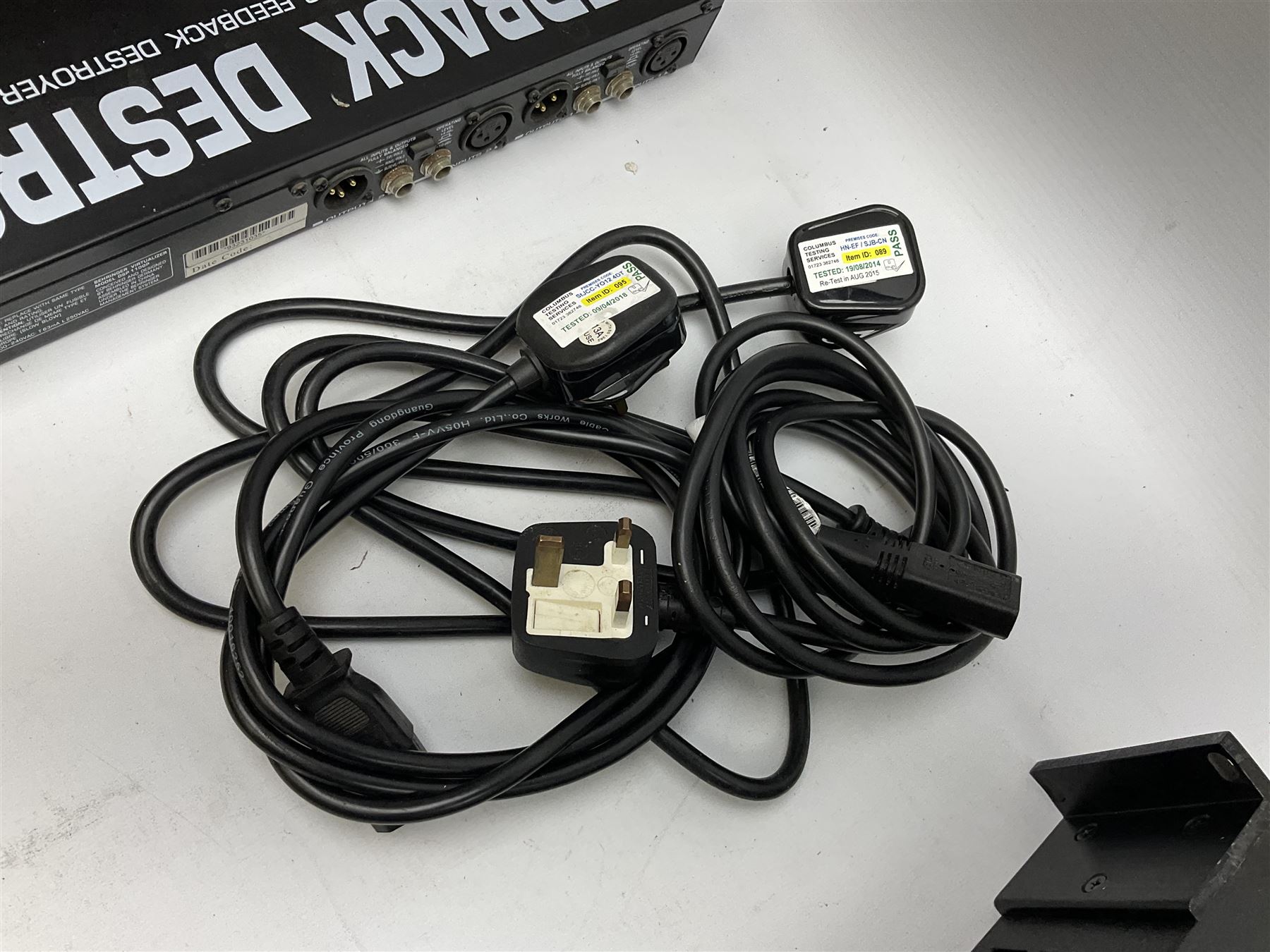 Kurzweil 1000AX Plus acoustic expander, serial no.89030049; and Behringer SNR2000 Denoiser, serial no.78362 02452 04 with Feedback Destroyer Pro Model DSP1100P; all with leads (3)