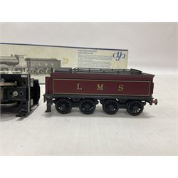 DJH Models - two ‘00’ gauge kit built model railway locomotives and tenders comprising K37 Highland Railway/LMS Castle 4-6-0 no.14685 in LMS crimson and K38 BR/WD 2-8-0 no.90124 in BR black; in original boxes 