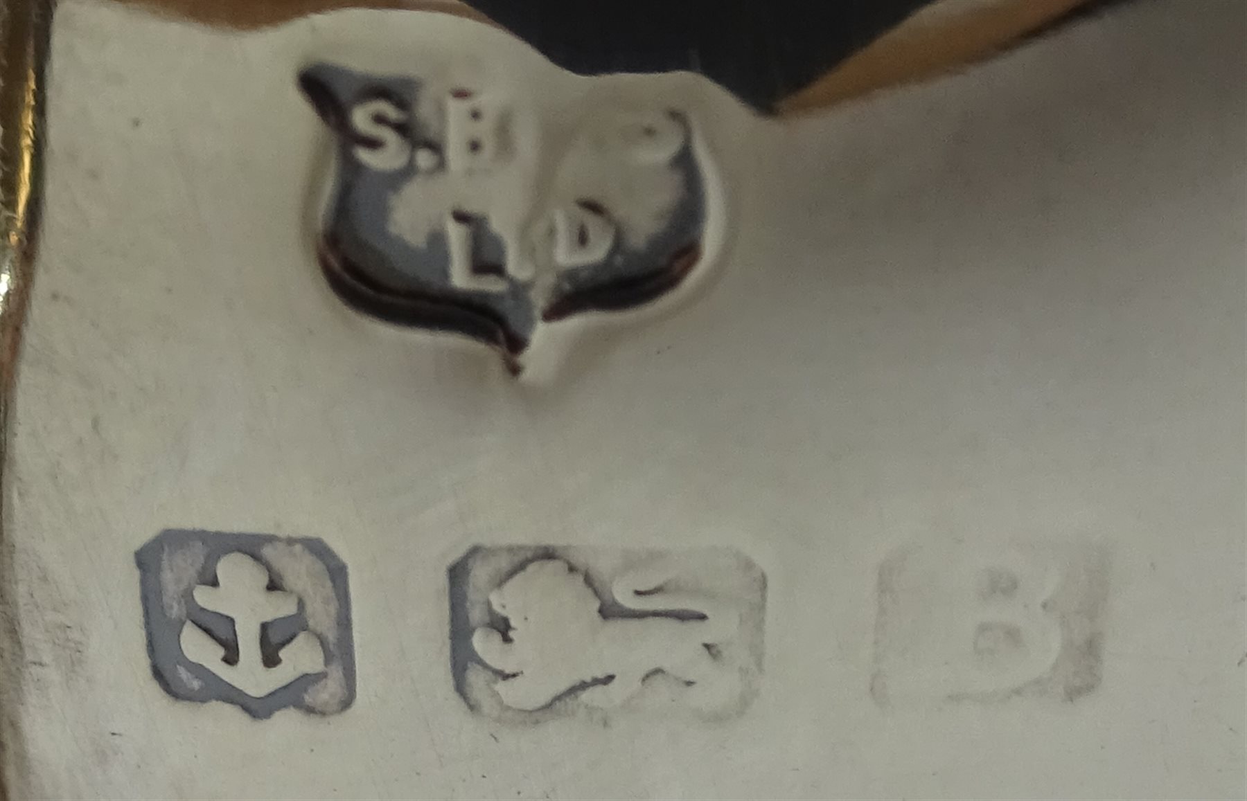 Three piece silver tea service by S Blanckensee & Son Ltd, Chester and Birmingham 1926, approx 25.5oz