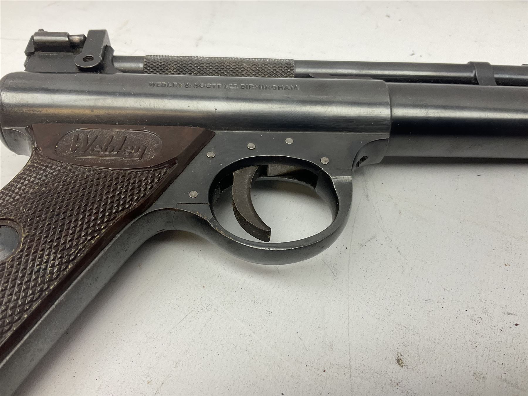 Webley Premier .22 air pistol with over lever action No.902 L24cm; and quantity of .22 pellets in two tins