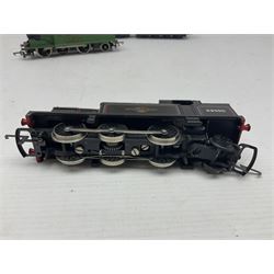 Wrenn '00' gauge - two Class N2 0-6-2 tank locomotives - No..9522 in LNER Light Green in original box with instructions; and No.69550 in BR Lined Black in associated Wrenn box with instructions; together with Tri-ang Wrenn '00' gauge Class A4 4-6-2 locomotive 'Mallard' No.60022; boxed (3)