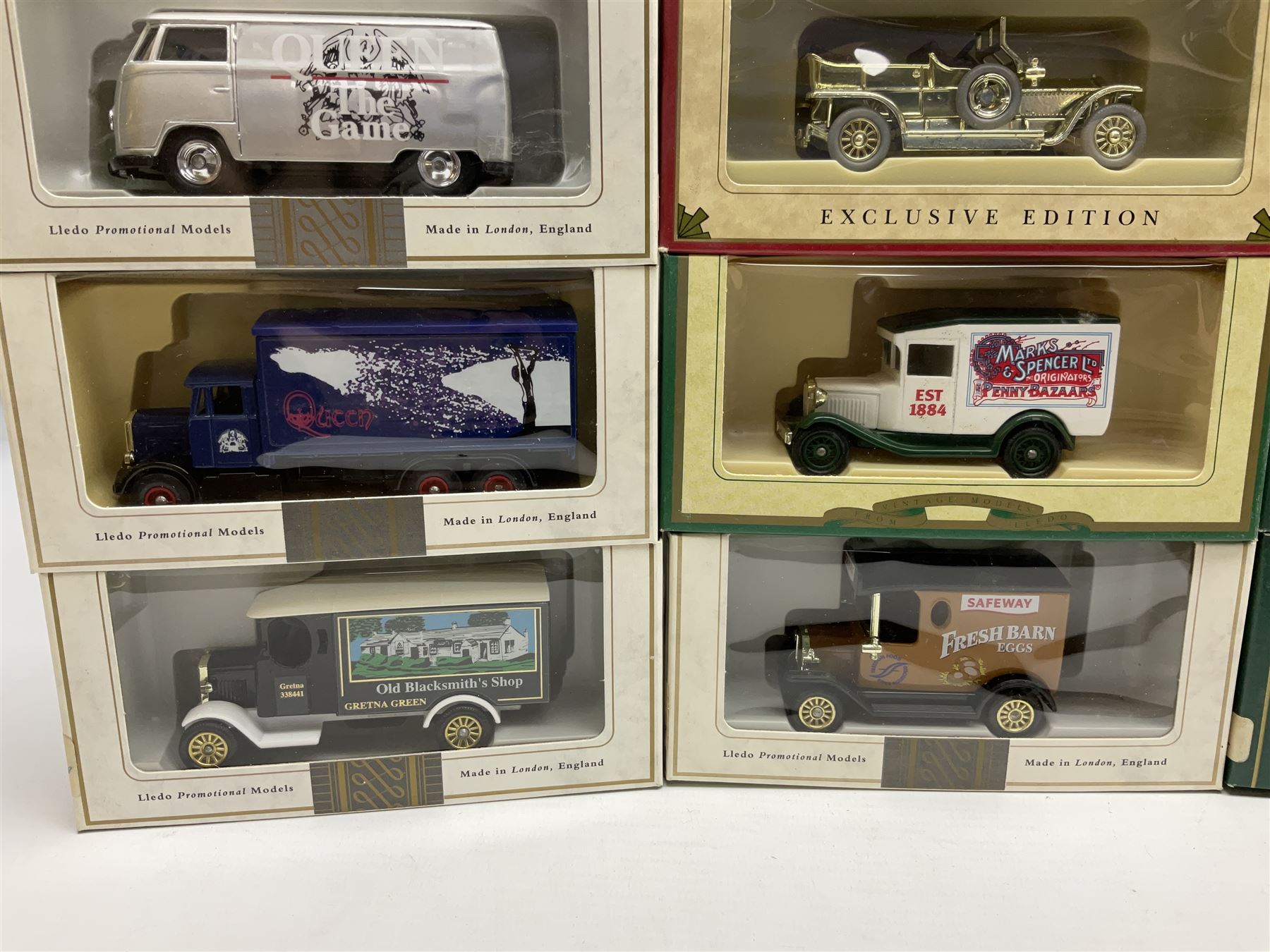 Collection of Days Gone/ Lledo die-cast models including thirty Lledo Promotional Models, seven Exclusive Edition and thirty-three Collectors Club models, all boxed (70)