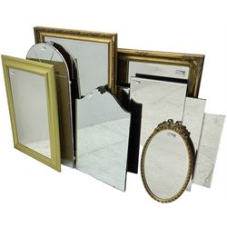 Collection of seven wall mirrors (7)