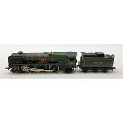 Hornby Dublo - three-rail Rebuilt West Country Class 4-6-2 locomotive 'Dorchester' No.34042 with tender, instructions and amendment sheet, guarantee and oil tube in blue striped box