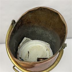 20th century brass carriage lantern, with six glass panels and eagle finial, together with a copper coal scuttle and hammered copper vase, lantern H77cm