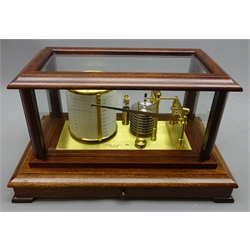  Russell of Norwich mahogany cased barograph 7D R8D with eight tier vacuum and clockwork movement, glazed lift off case with graph drawer below, in original box, H22.5cm, W39.5cm, D23.5cm  