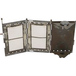 WWI French folding trench lamp, featuring four glass panels, the whole assembly can be made to fold flat, H18cm