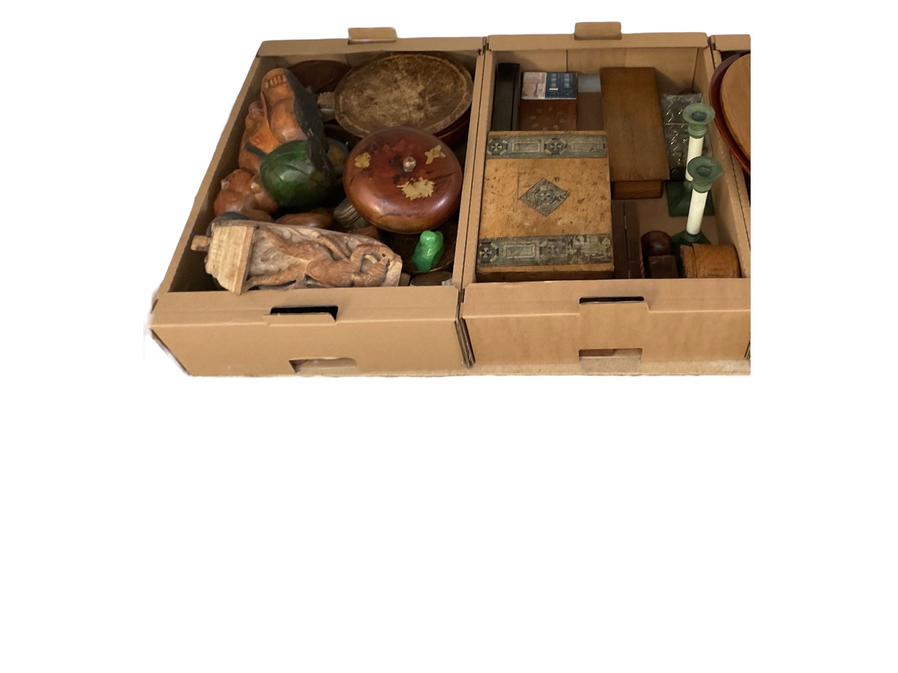 Wooden chess set, together with carved figures and other wooden items, in three boxes 