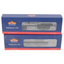 Two Bachmann 00 gauge locomotives, comprising 31005 Robinson O4 class locomotive and tender no.3457 in LNER black and 31003 Robinson O4 class locomotive and tender no. 6190 in LNER black, both boxed