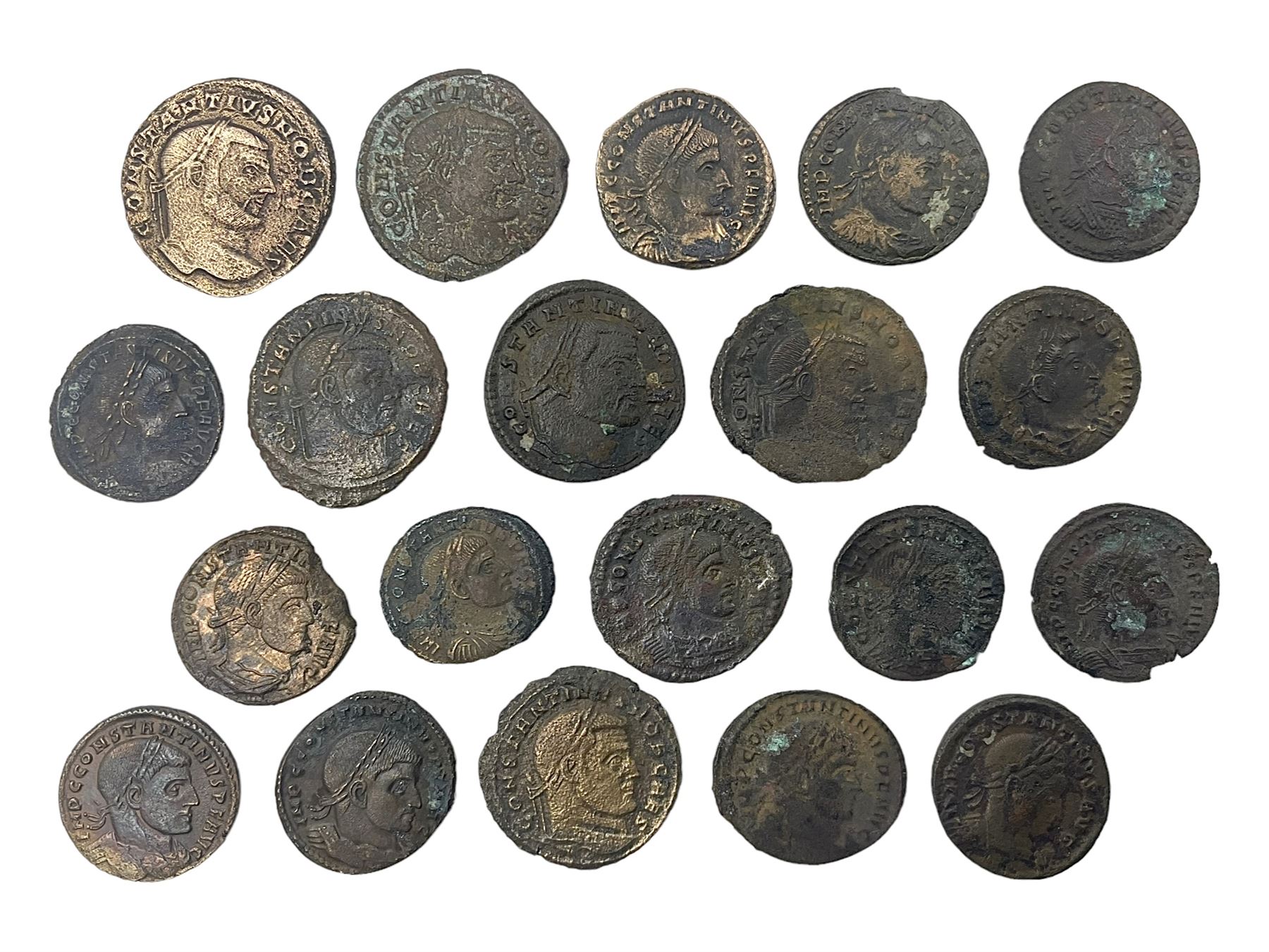 Roman Imperial Coinage, Constantine the Great (AD 306-337) and Constantine II (AD 337-340), twenty assorted bronze folles (20)