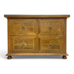 Barker & Stonehouse - contemporary 'Flagstone' chest, rectangular top with reeded edge ove...