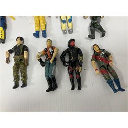 Group of twenty nine G.I.Joe 1980s mini figures, along with further unassociated miniature figures and accessories 