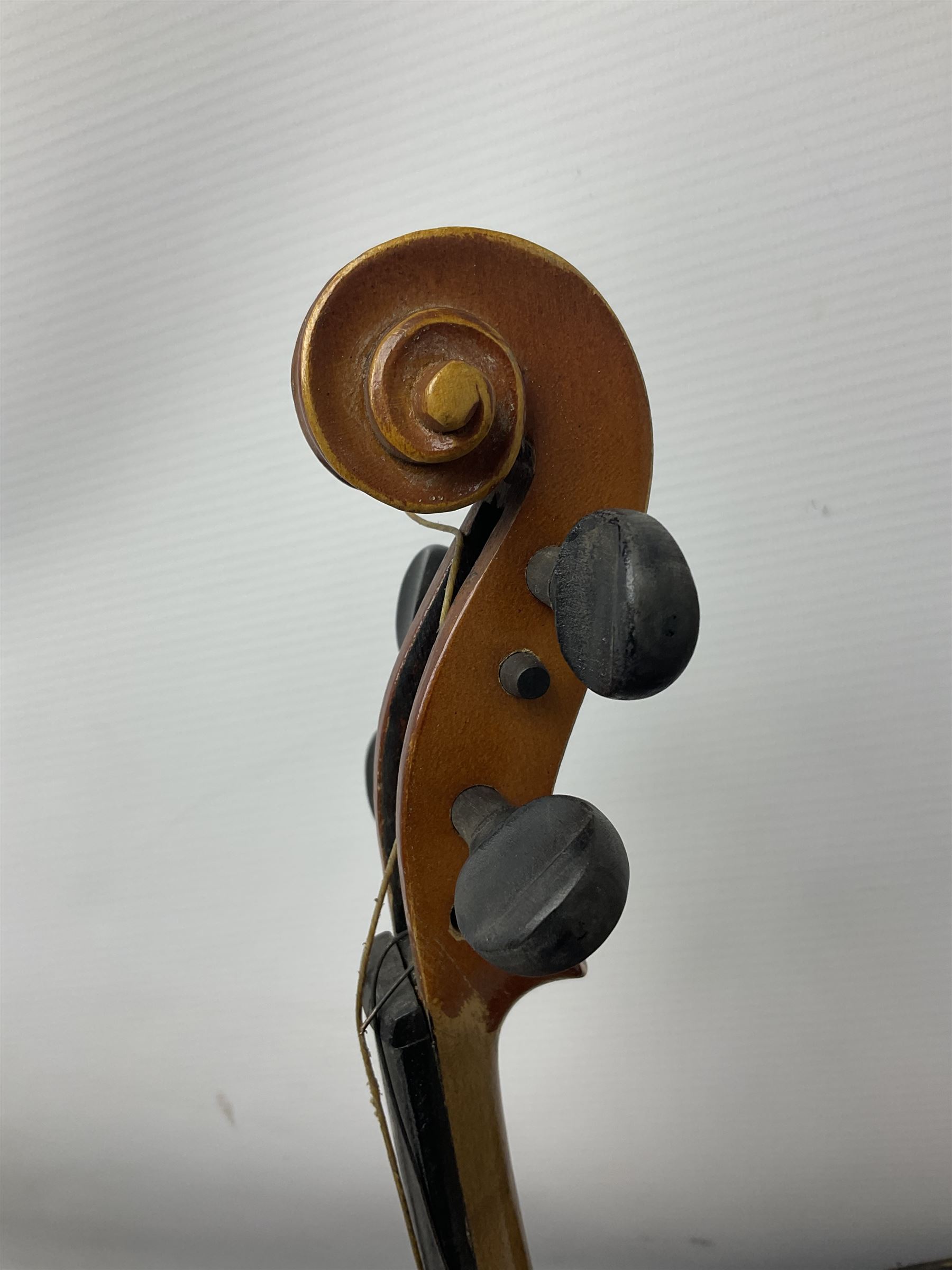 Stradivarius made in czechoslovakia discount