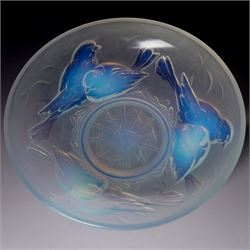 Ezan France - Art Deco 1930s opalescent pressed glass bowl depicting nesting birds, D25cm 