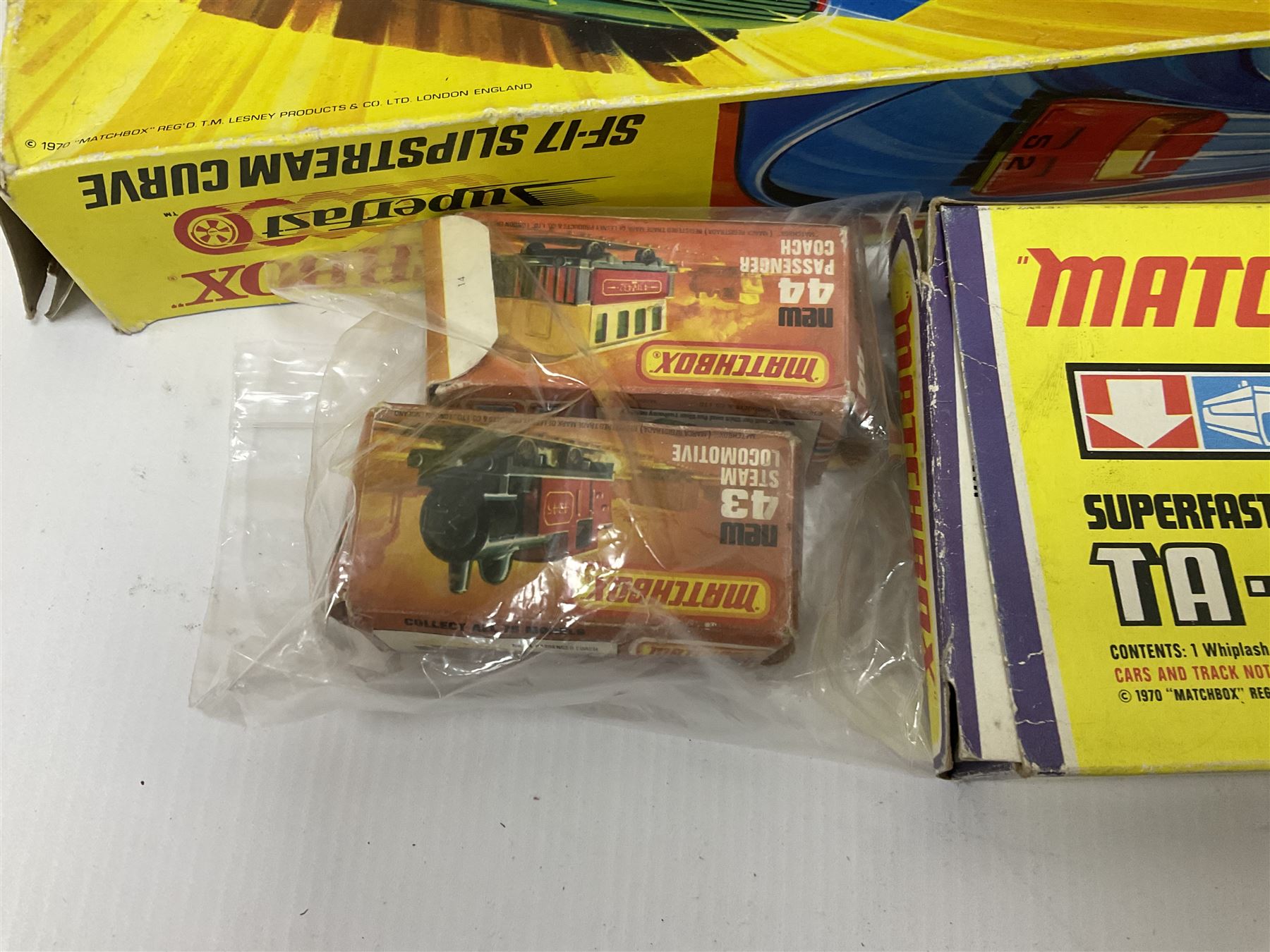 Matchbox Superfast Race Set with boxed Slipstream Curves and Superboosters; and quantity of playworn and unboxed die-cast models