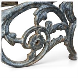 Late 19th/early 20th century Coalbrookdale design cast iron and teak garden bench, the end supports with scrolled backs and pierced foliate arm terminals above ornate scrolling acanthus-cast stretchers, terminating in lobed pad feet, united by a teak slatted back and seat